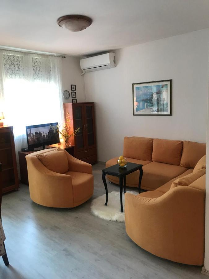 Apartman Igalo Centar Apartment Ngoại thất bức ảnh